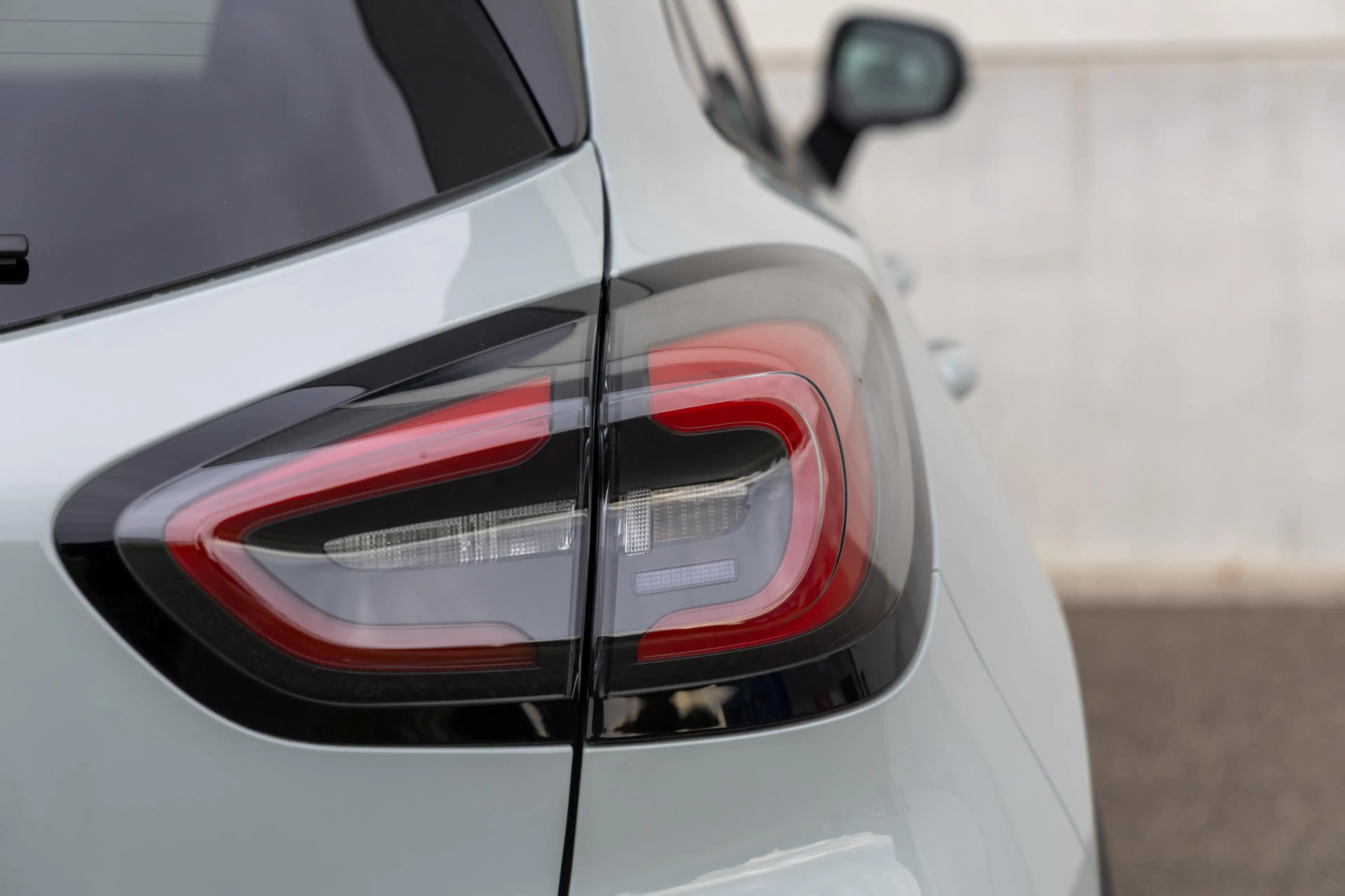 Ford Puma 1.0 EcoBoost Hybrid Titanium — photo 25