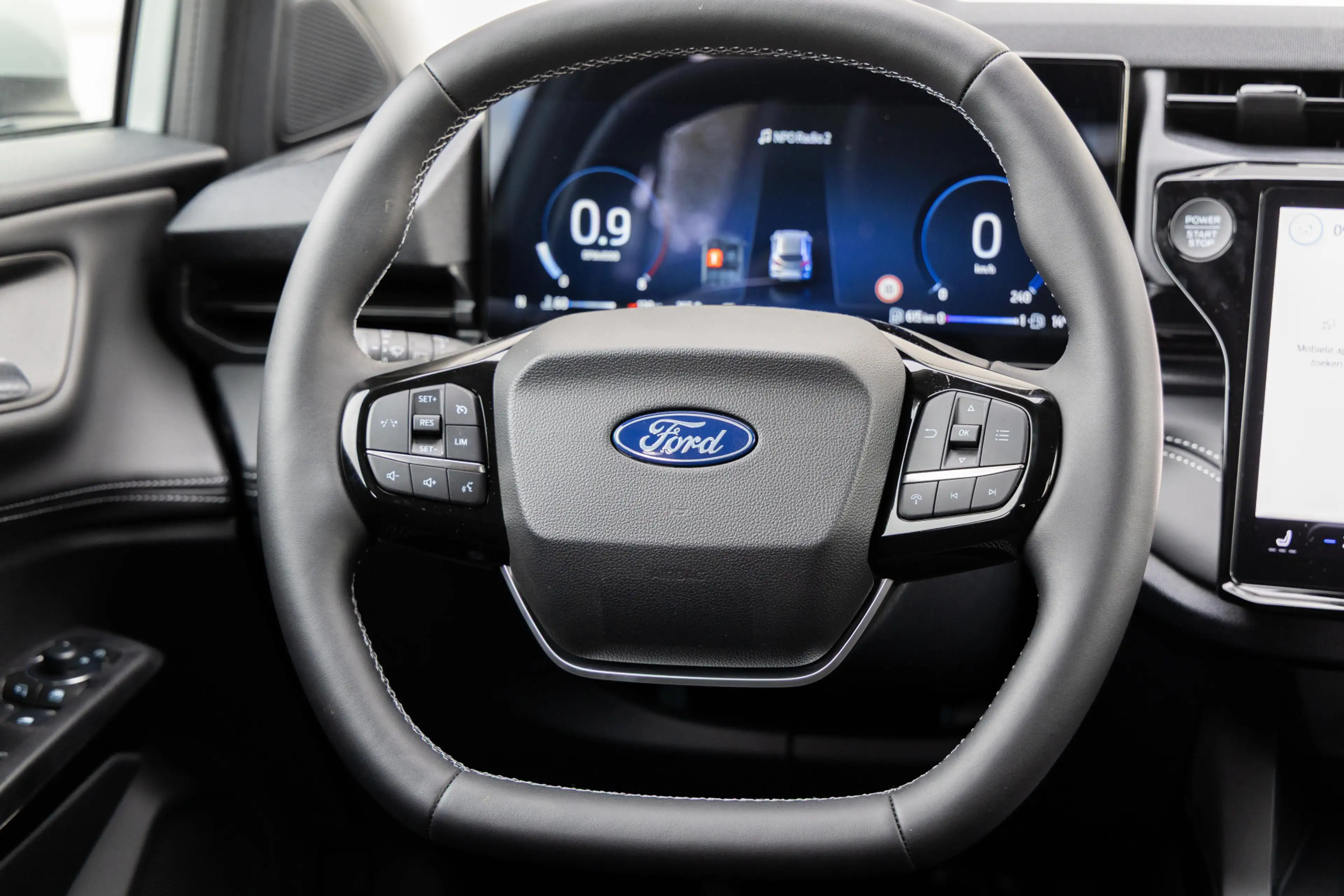 Ford Puma 1.0 EcoBoost Hybrid Titanium — photo 16