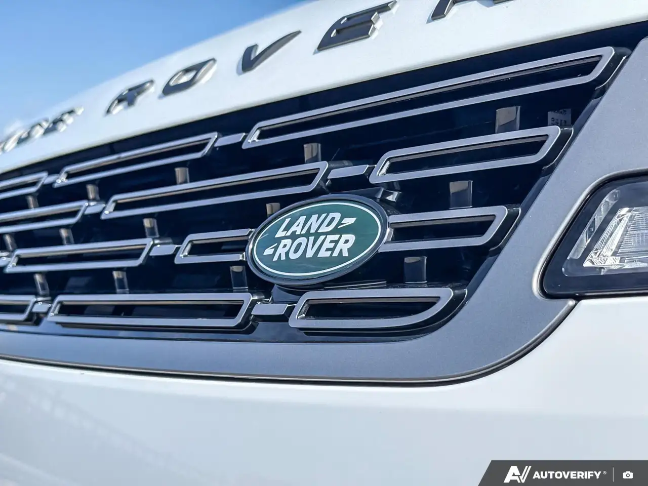 Land Rover Range Rover Sport снимка Land Rover Range Rover Sport