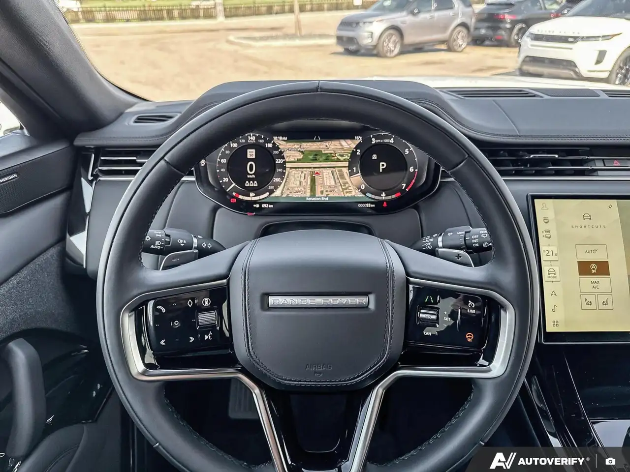 Land Rover Range Rover Sport снимка Land Rover Range Rover Sport