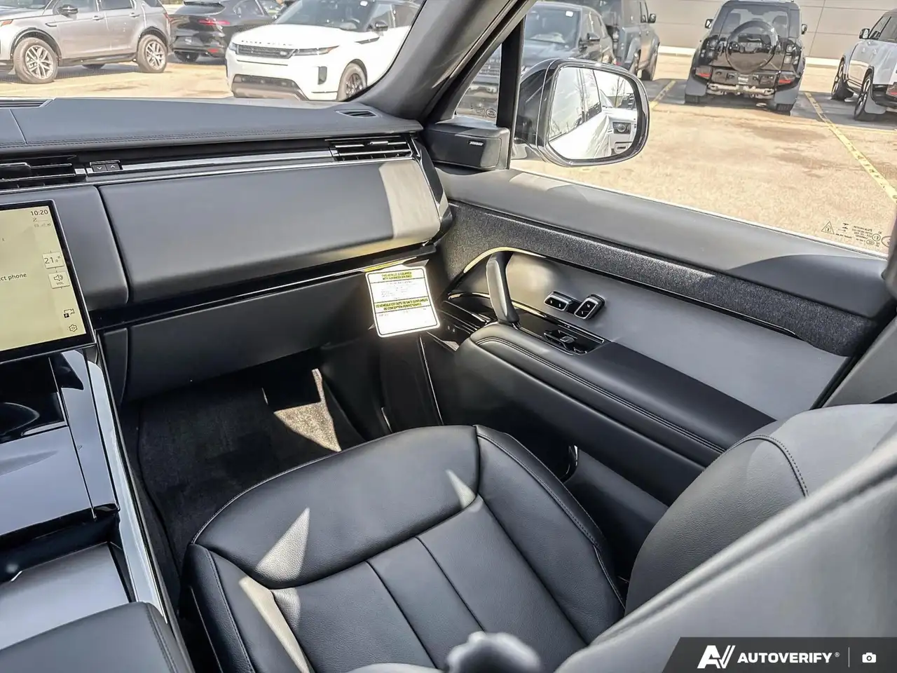 Land Rover Range Rover Sport снимка Land Rover Range Rover Sport