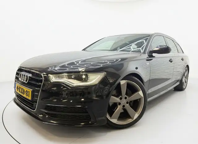 Audi A6 view 21