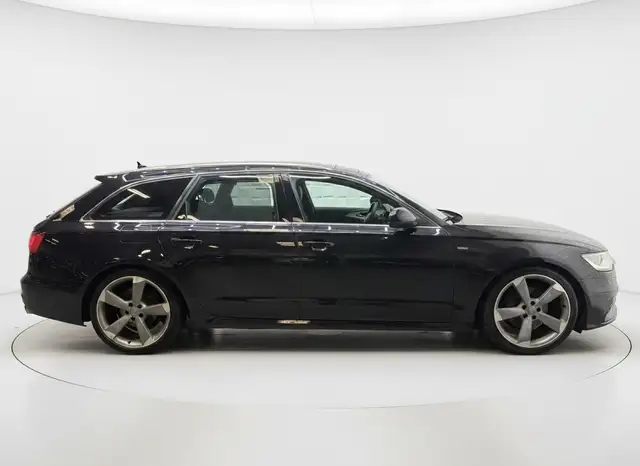 Audi A6 view 4