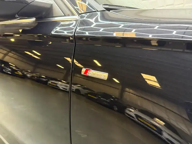 Audi A6 view 9
