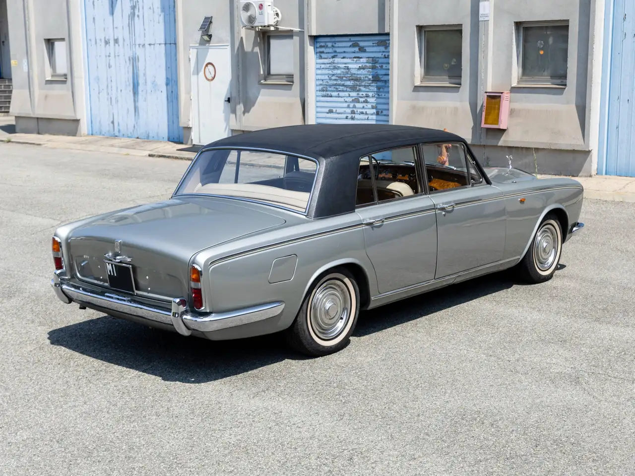 Rolls-Royce Silver Shadow 6.2l Prima Serie, Guida a SX, ITALIANA* Targhe MI*D0, Targa Oro Primo Grado, foto 8