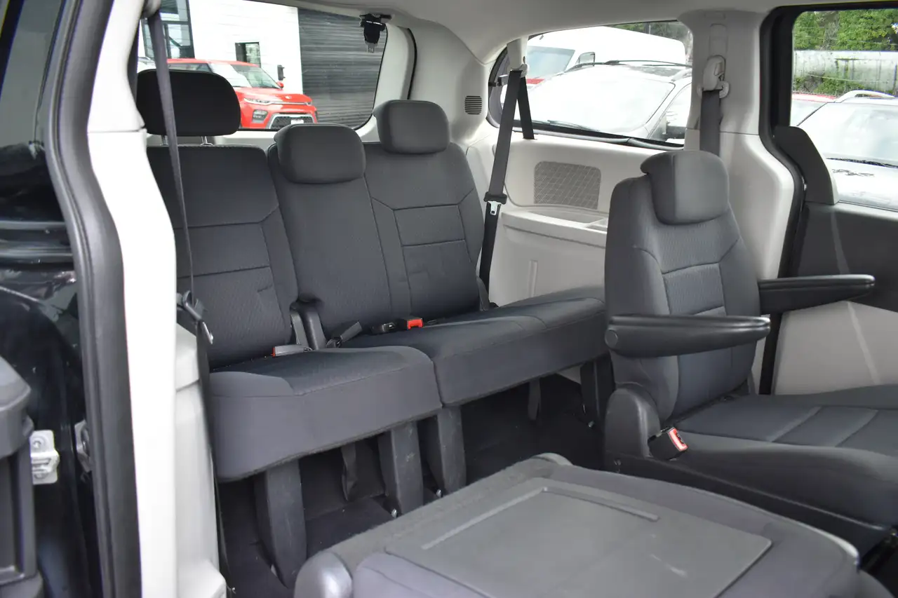 Dodge Grand Caravan снимка Dodge Grand Caravan