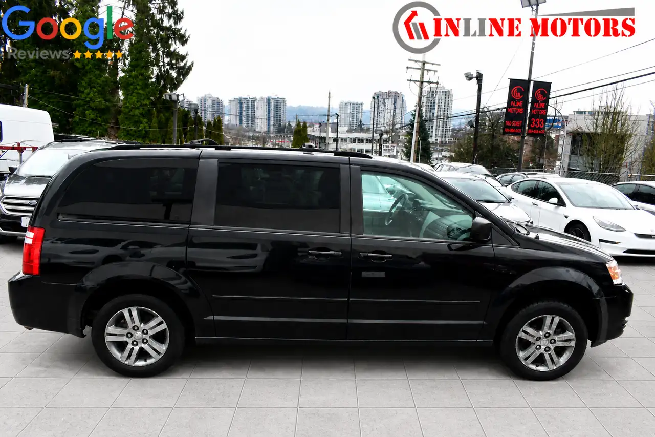 Dodge Grand Caravan снимка Dodge Grand Caravan