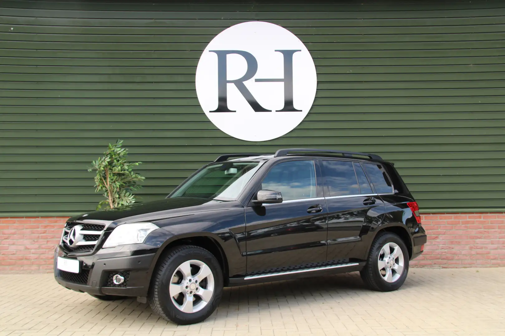 Mercedes-Benz GLK 350 Automaat 4-Matic - Offroad pakket - Apple/Android Zwart - 1