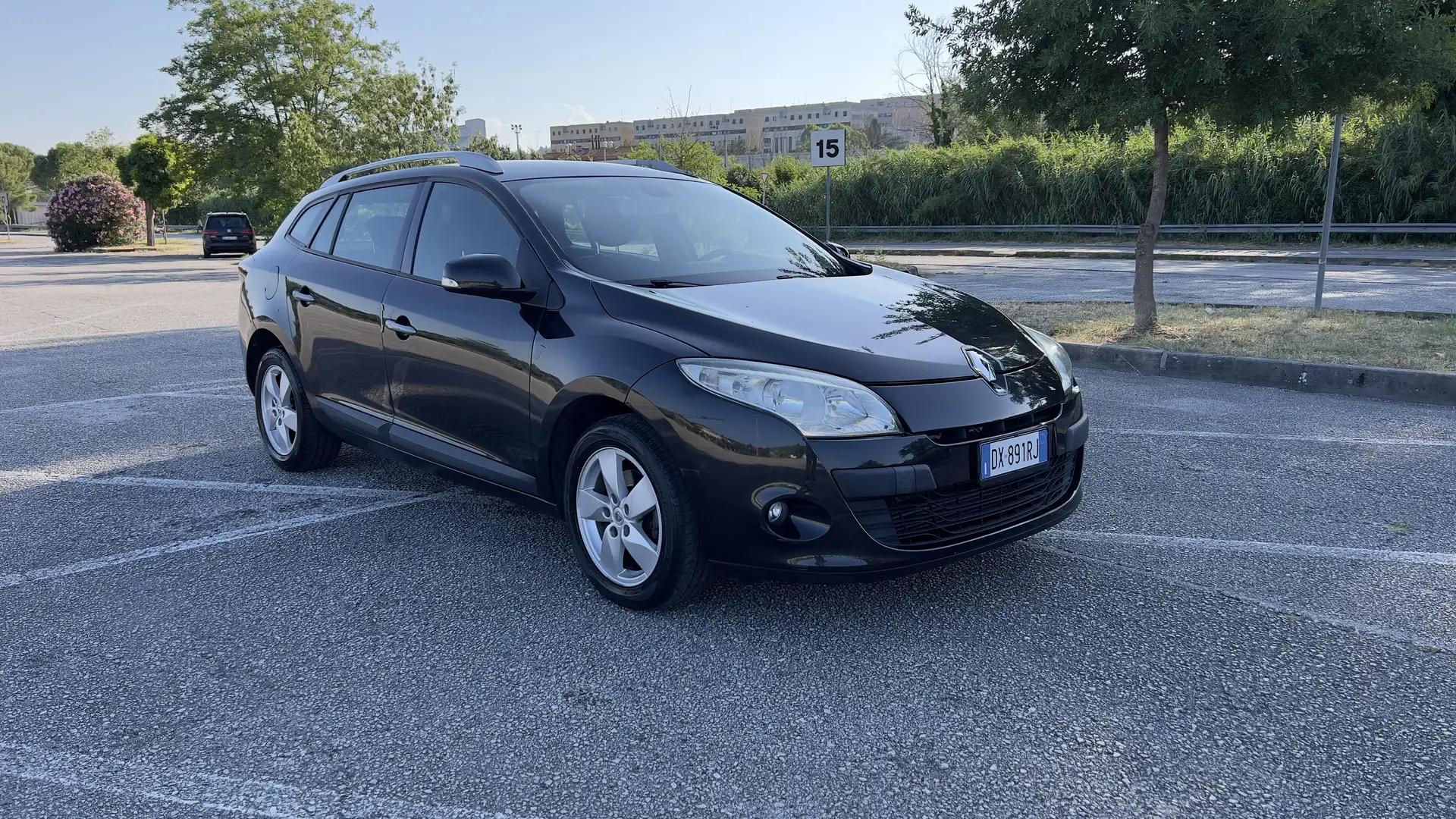 Renault Megane SporTour 1.5 DCI - 1