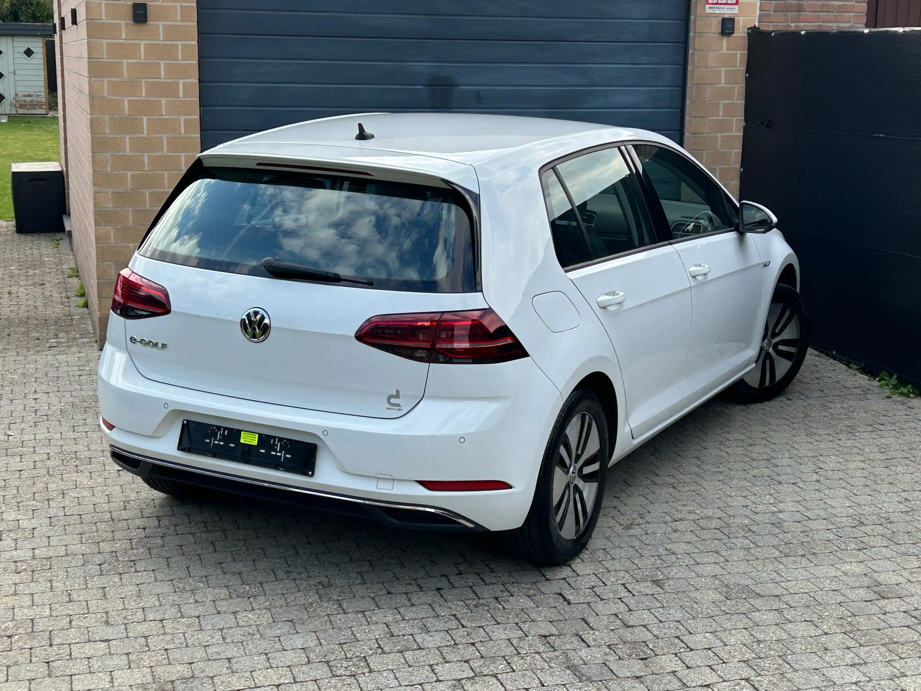 Volkswagen e-Golf Elektrisch Bi-Xenon Navigatie Bleuthoot Camera — photo 7