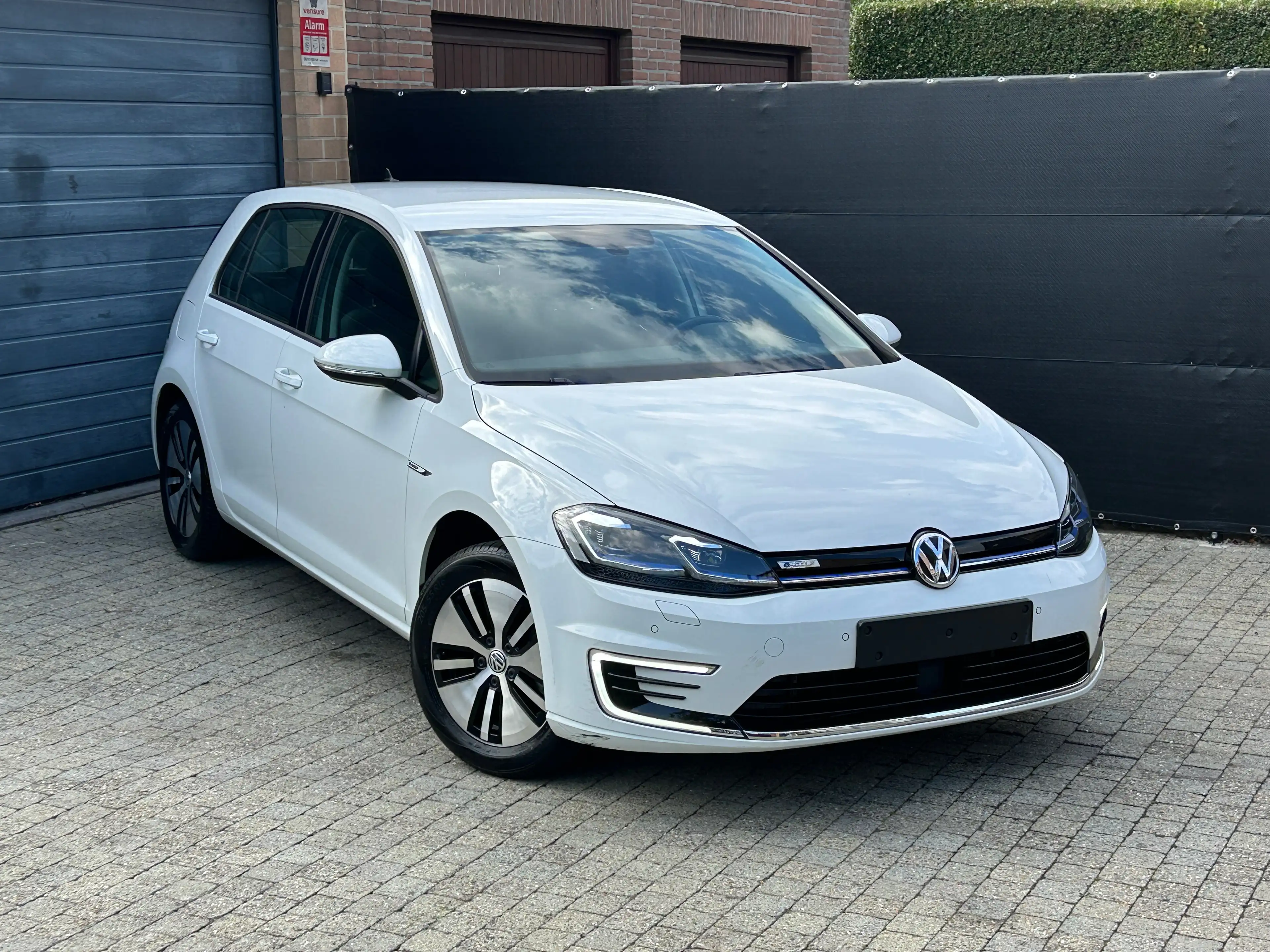 Volkswagen e-Golf Elektrisch Bi-Xenon Navigatie Bleuthoot Camera — photo 3