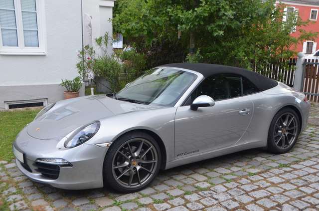 Imagine Porsche 991 911 Carrera Cabriolet PDK
