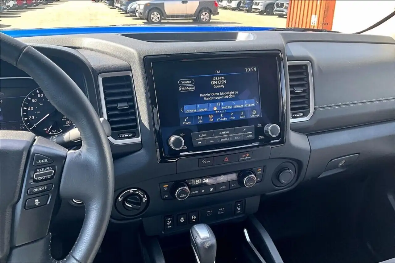 Nissan Frontier снимка Nissan Frontier