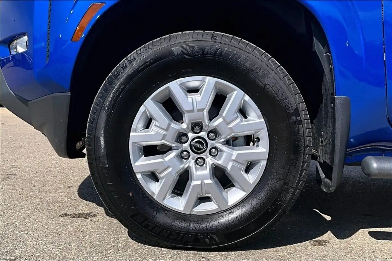 Nissan Frontier снимка Nissan Frontier