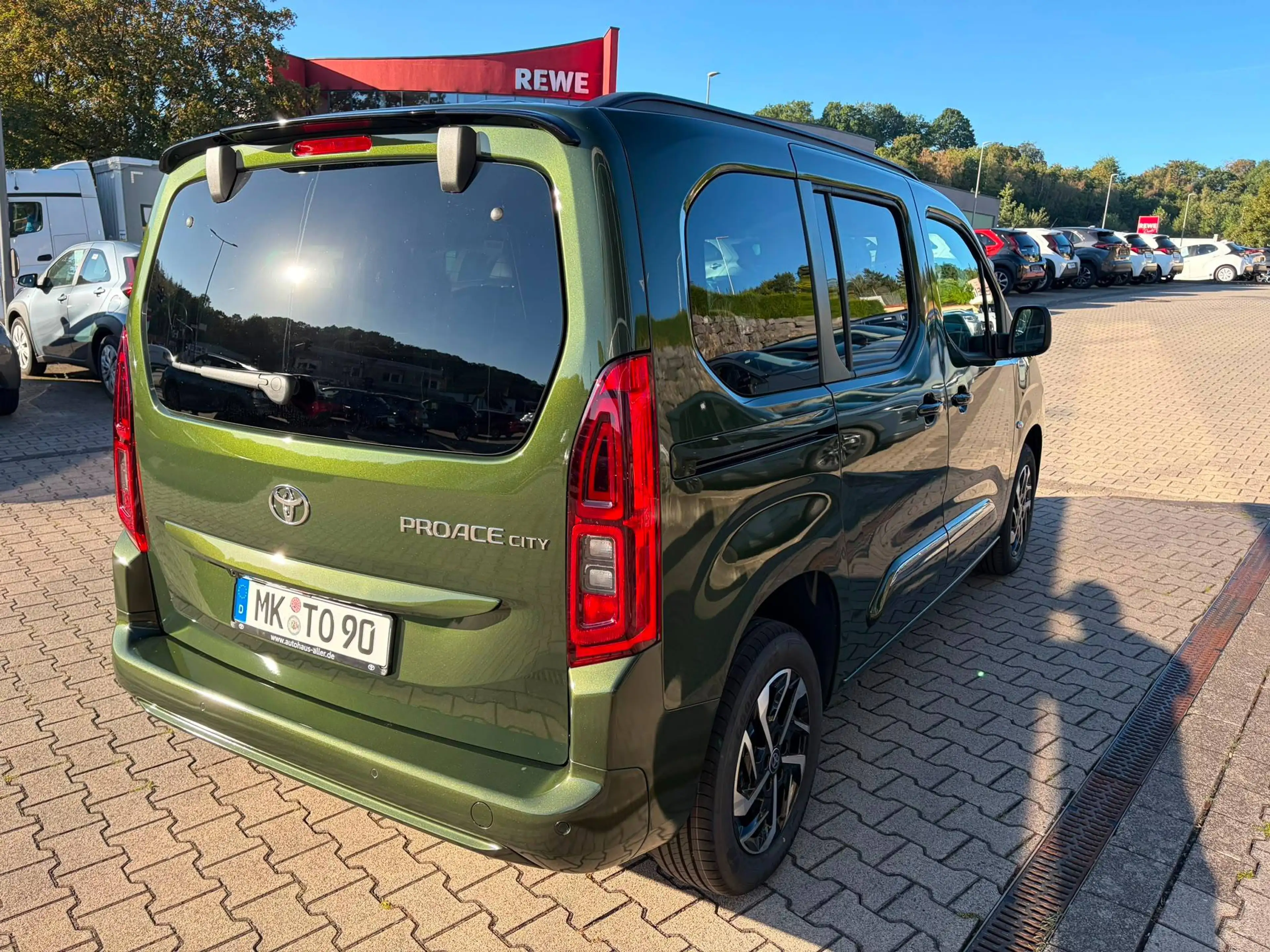 Toyota Proace City 1.2 Teamplayer + Comofort-Paket L1 — photo 4