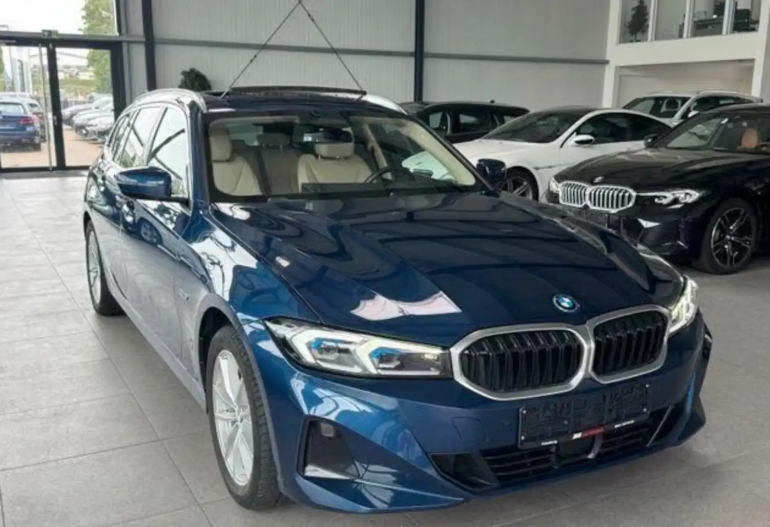 BMW BMW Serie 3 Familiar Automático de 4 Puertas Azul - 1