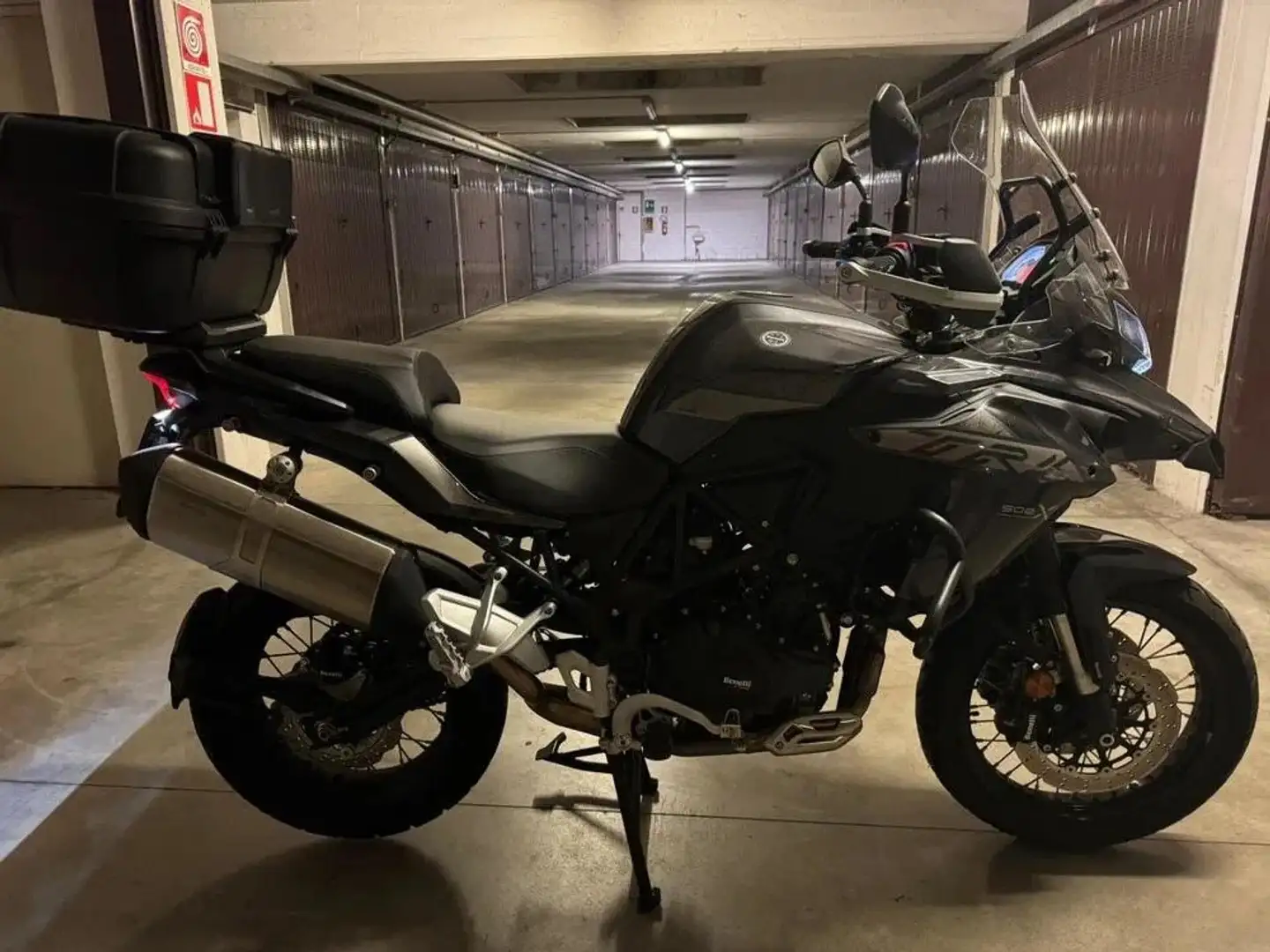 Benelli TRK 502 X Noir - 2