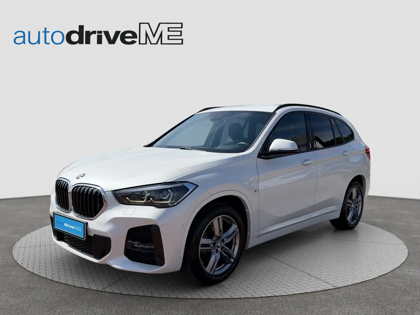 BMW X1 xDrive 18d Weiß - 1
