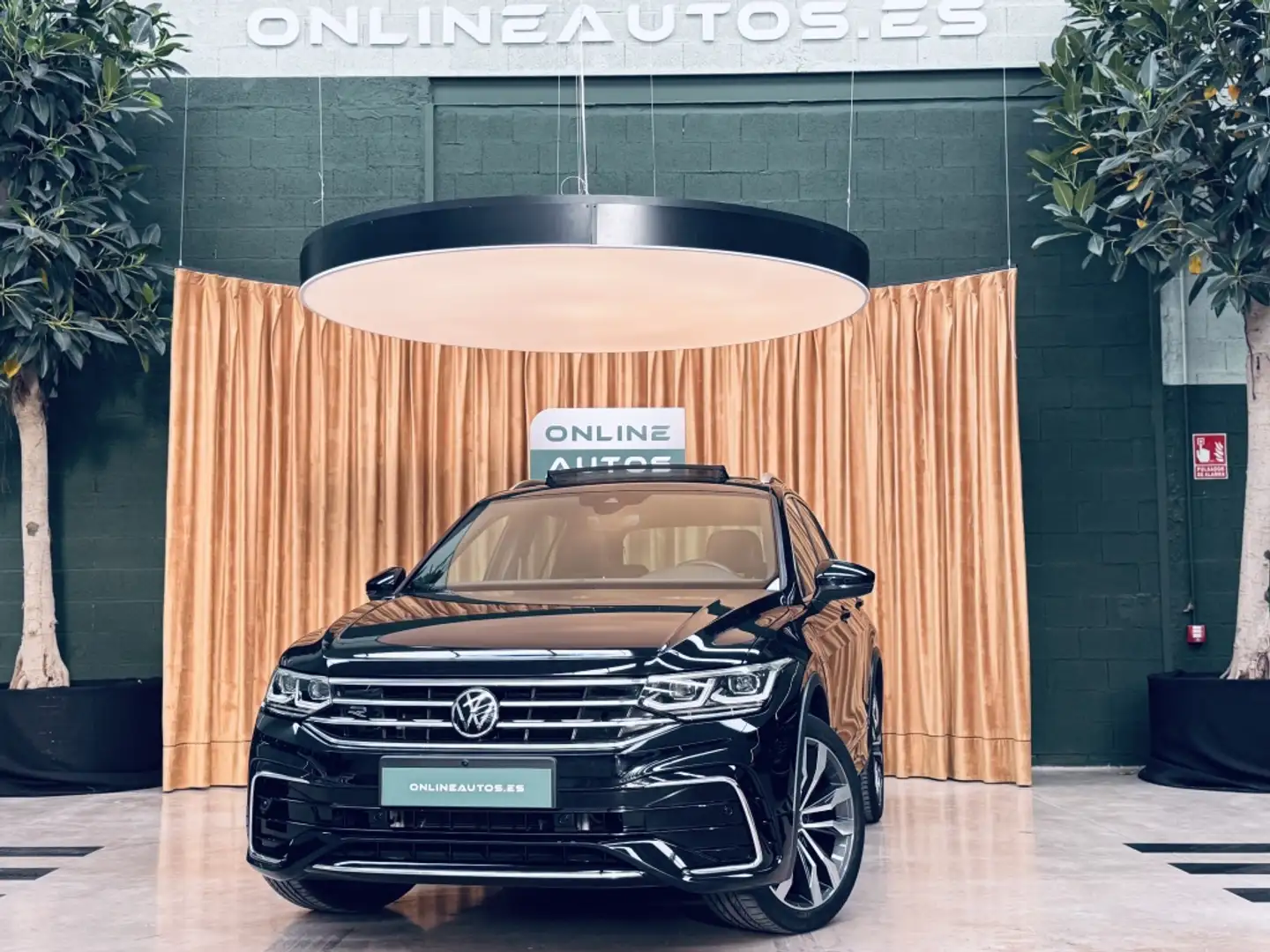 Volkswagen Tiguan 1.4 eHibrid R-Line 180kW Noir - 1
