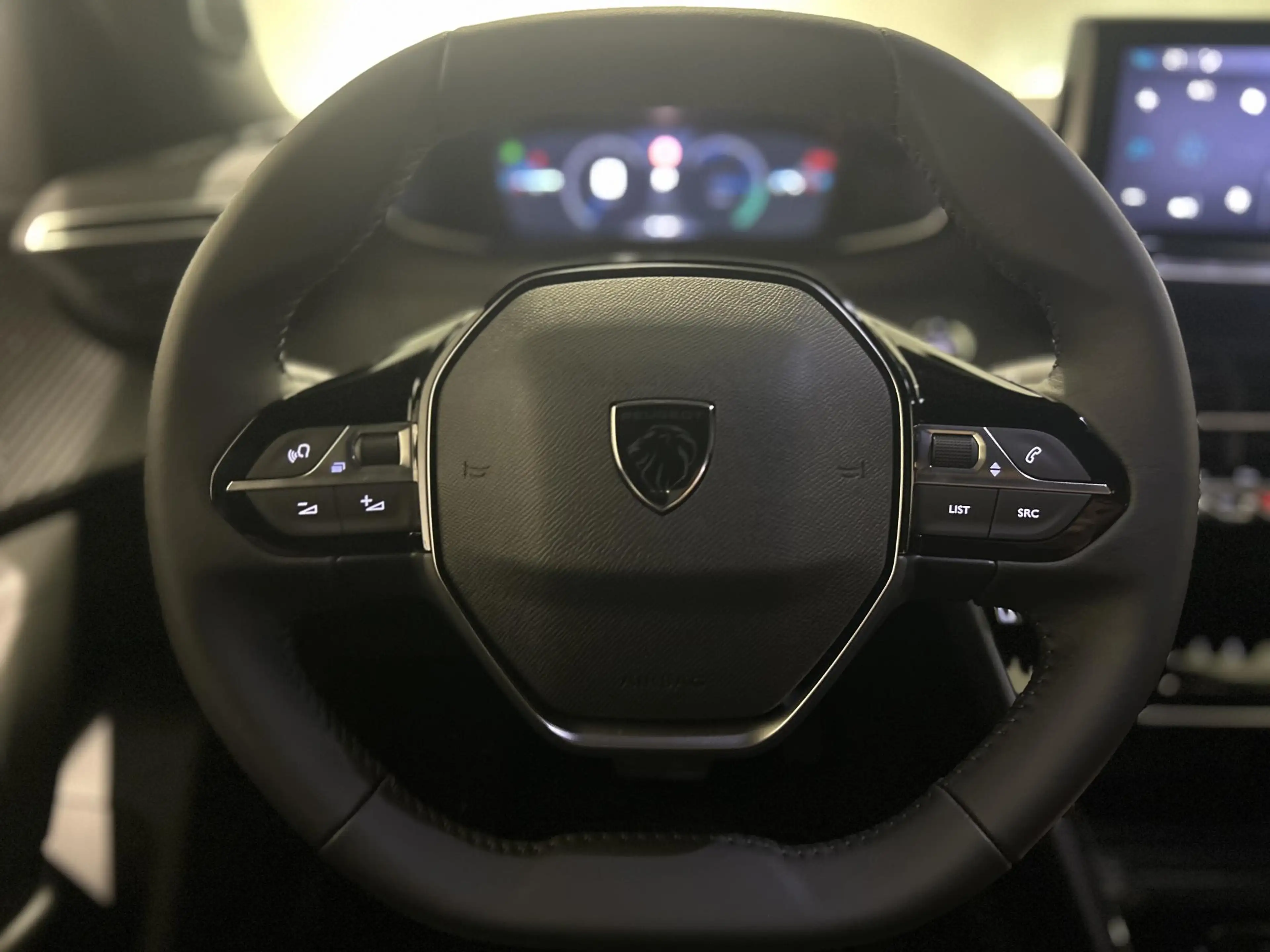 Peugeot 2008 1.2 Hybrid 145 Allure | EXCLUSIVE DEALS | UIT VOOR — photo 6