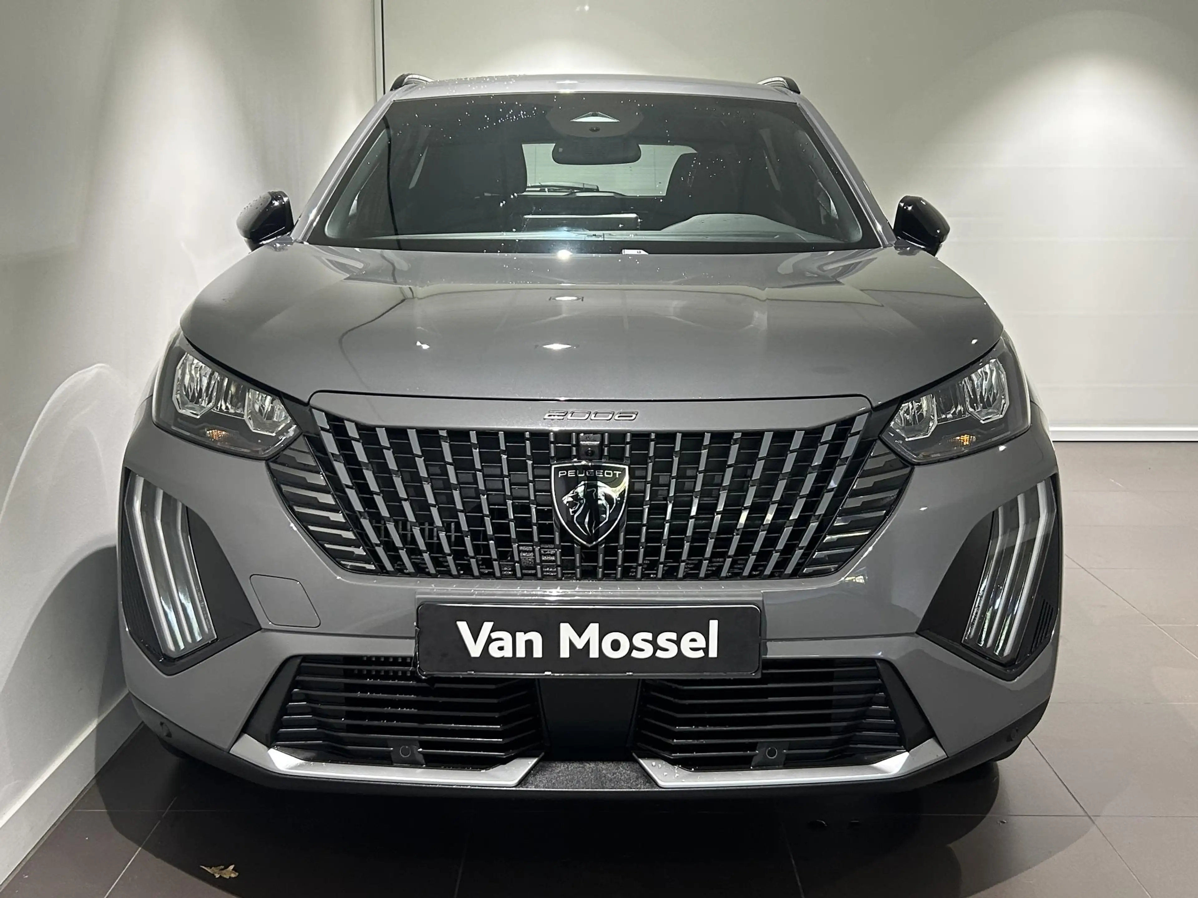 Peugeot 2008 1.2 Hybrid 145 Allure | EXCLUSIVE DEALS | UIT VOOR — photo 3