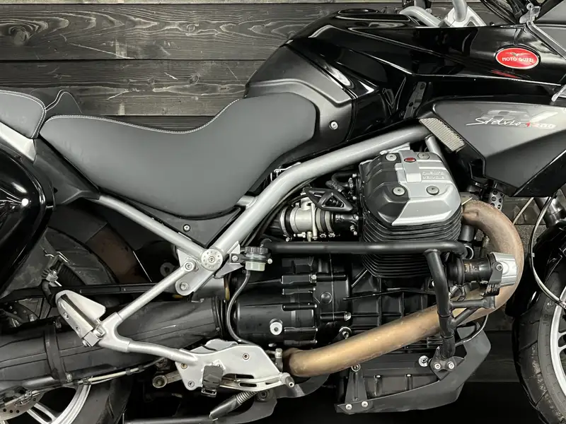 Moto Guzzi Stelvio 1200 - foto 6