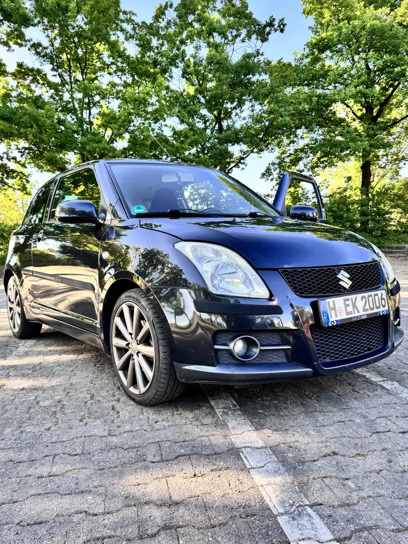Suzuki Swift 1.6 Sport - 1