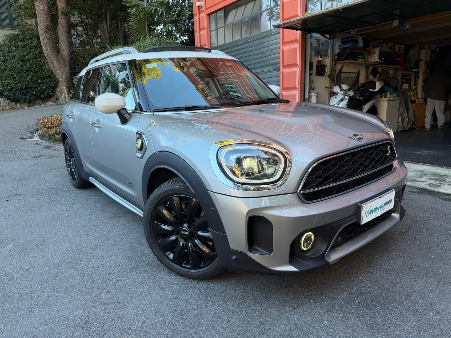 MINI Cooper SE Countryman Mini Countryman 1.5 Classic all4 auto Gris - 2