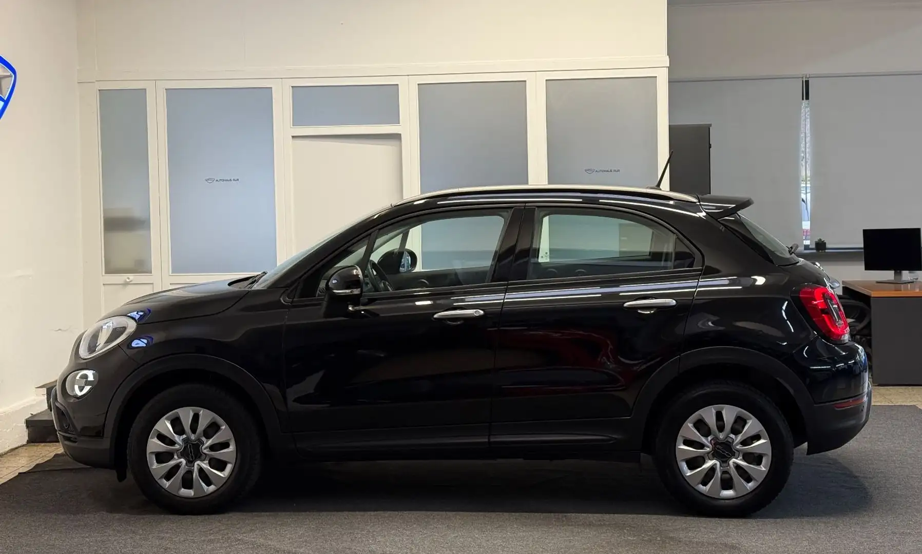 Fiat 500X Cross/Automatik/1Te Hand/Nur 57Tkm Noir - 2