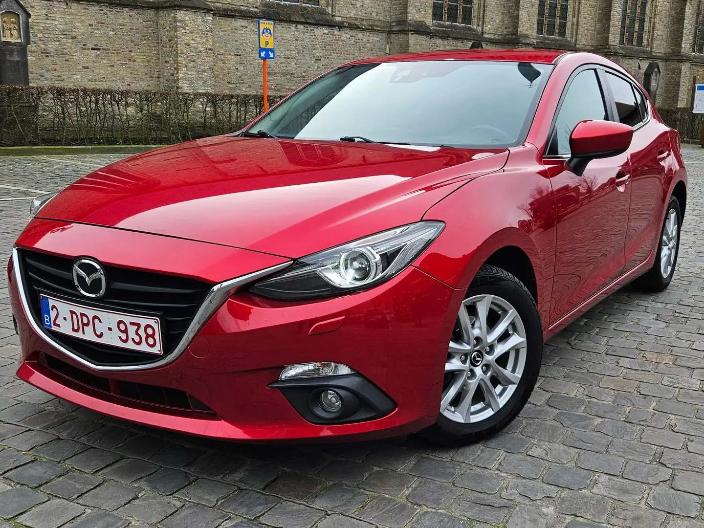 Mazda 3 1.5 D Plug Edition Rouge - 1
