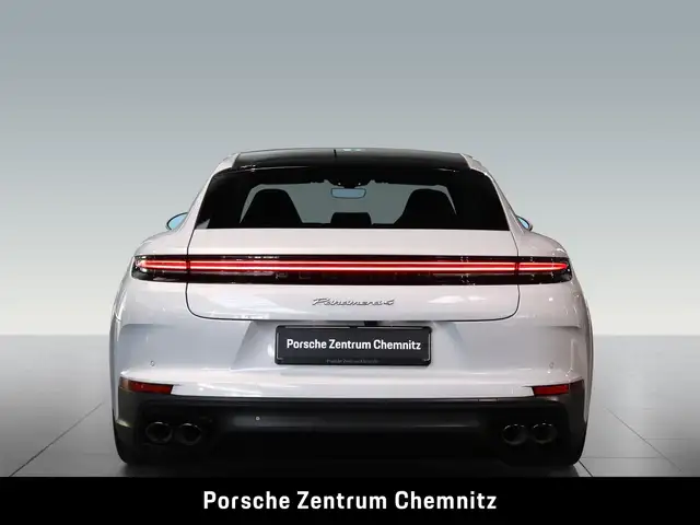 Porsche Panamera view 5