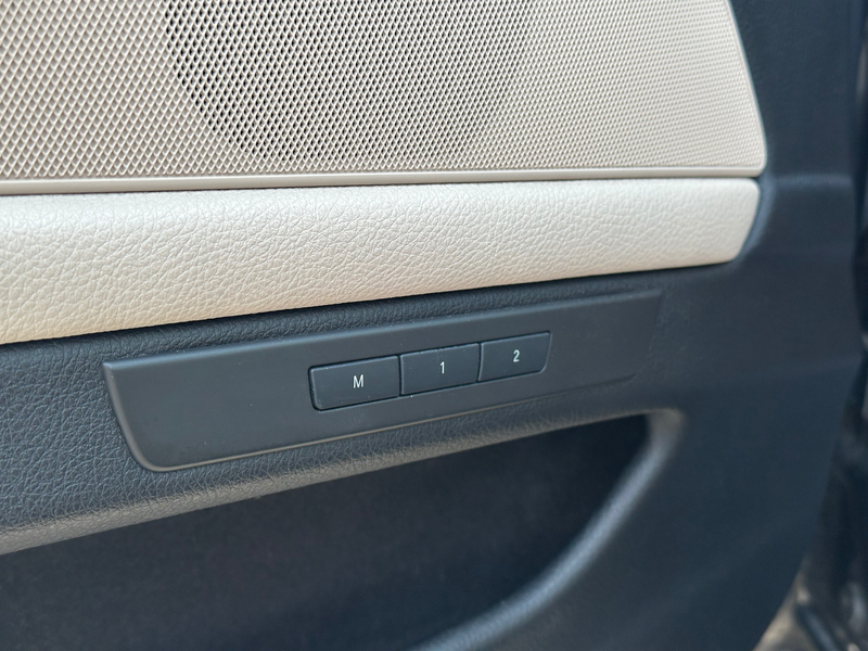 BMW 520 520dAS — photo 12