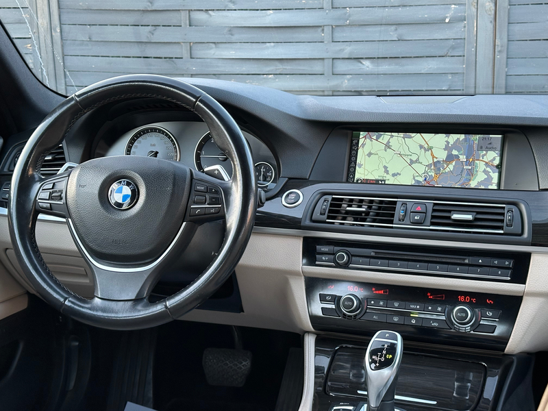 BMW 520 520dAS — photo 9