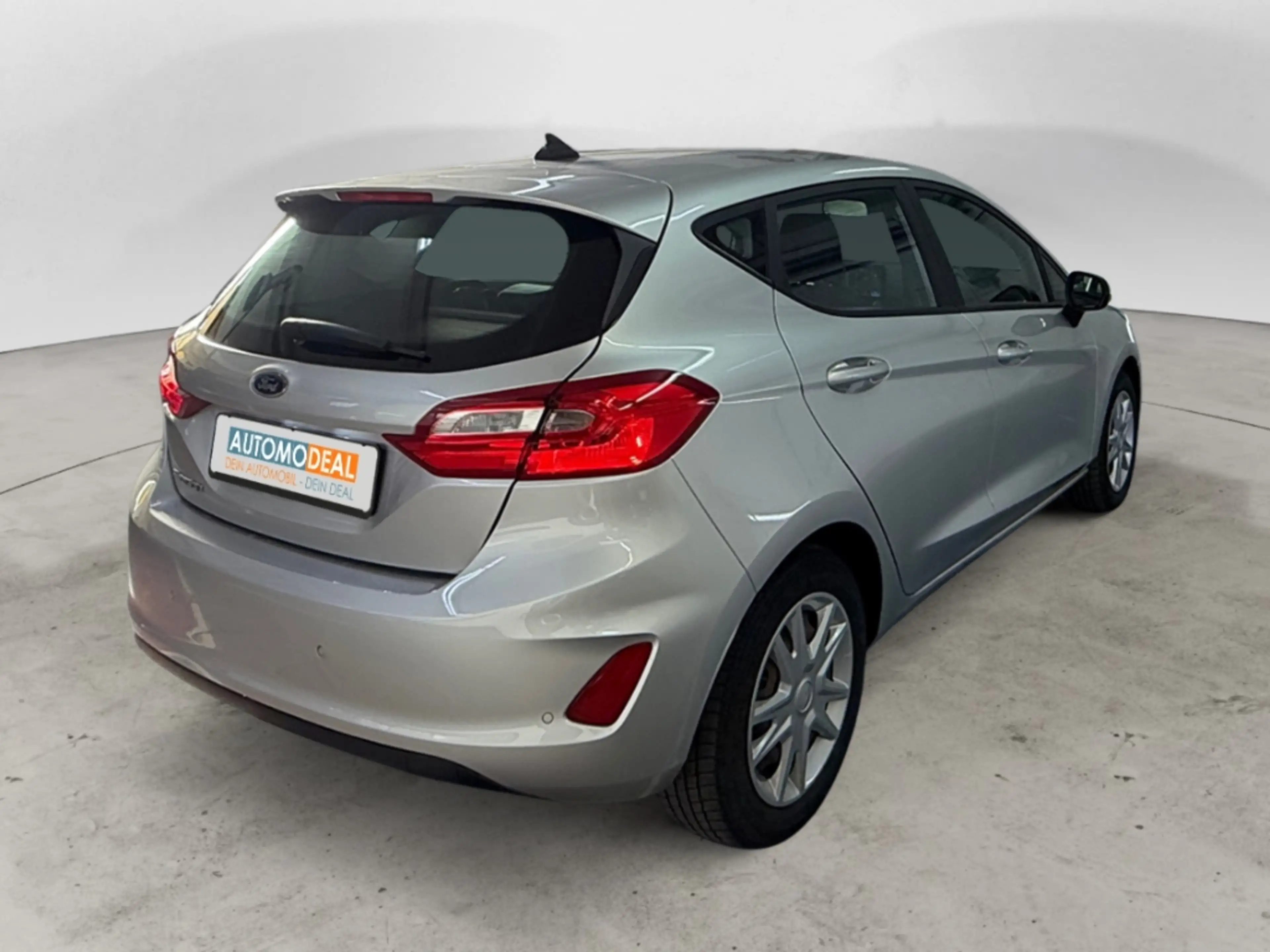 Ford Fiesta Cool & Connect TEMPOMAT APPLE/ANDROID PDC BLUETOOT — photo 5