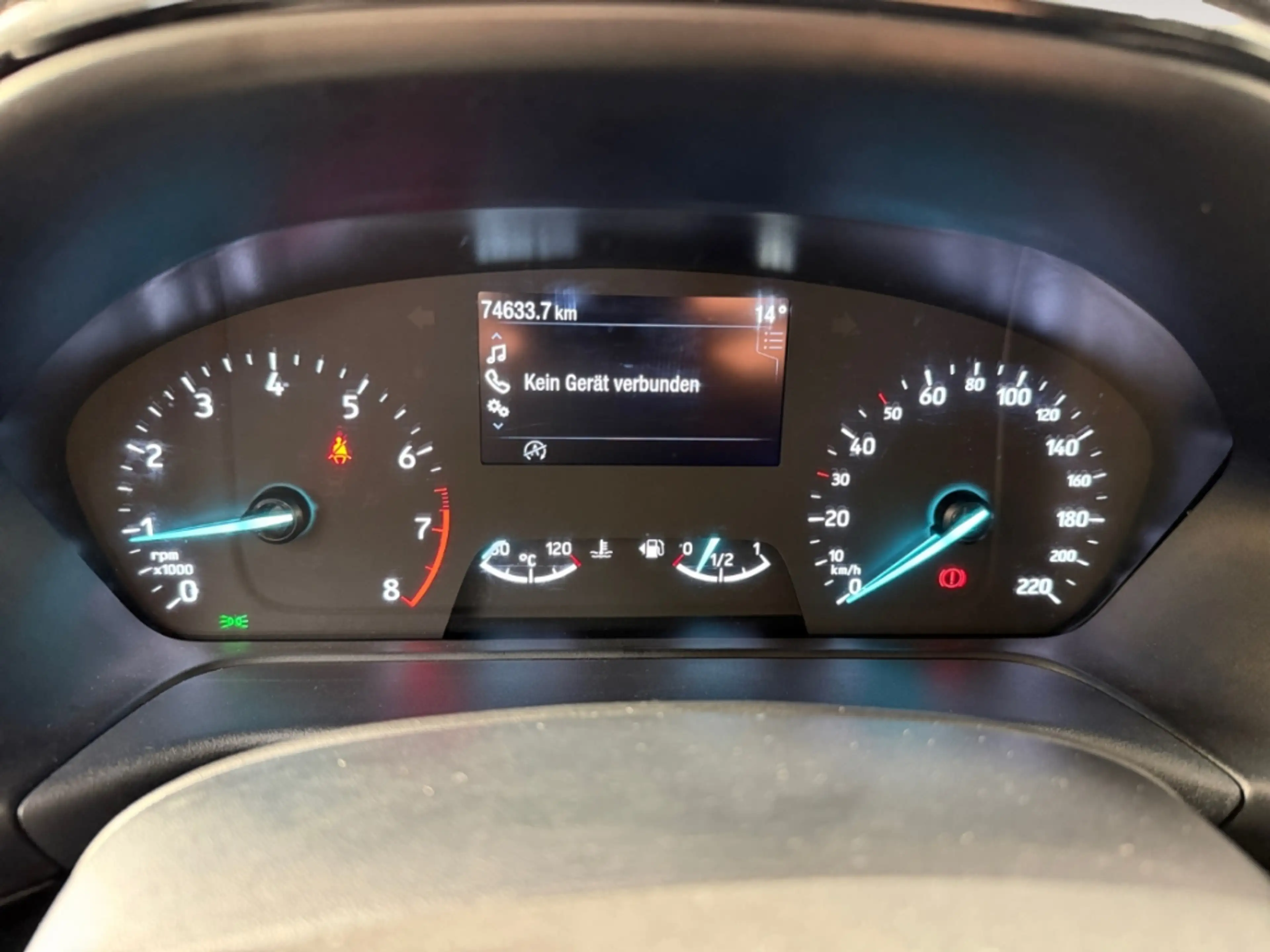 Ford Fiesta Cool & Connect TEMPOMAT APPLE/ANDROID PDC BLUETOOT — photo 11