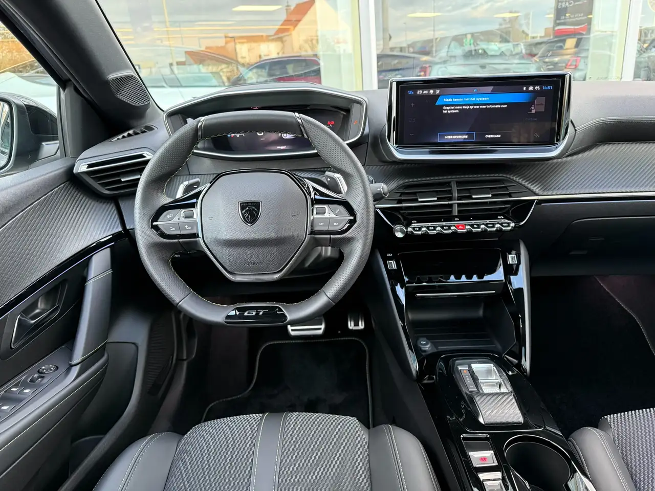 Peugeot 208 GT LINE / NIEUW/ PANO /CARPLAY / CAMERA /KEYLESS 17