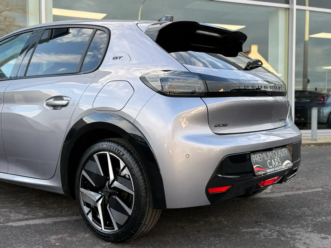 Peugeot 208 GT LINE / NIEUW/ PANO /CARPLAY / CAMERA /KEYLESS 6