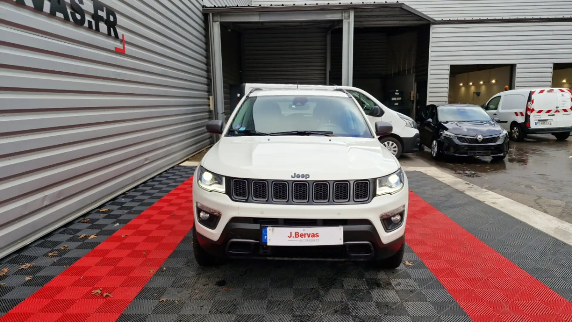 Jeep Compass MY20 1.3 GSE T4 240 CH PHEV AT6 4XE EAWD TRAILHAWK Blanc - 2