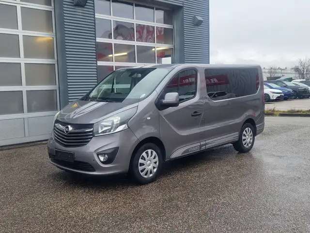 Opel Vivaro Combi+ L1H1 Navi KLima AHK
