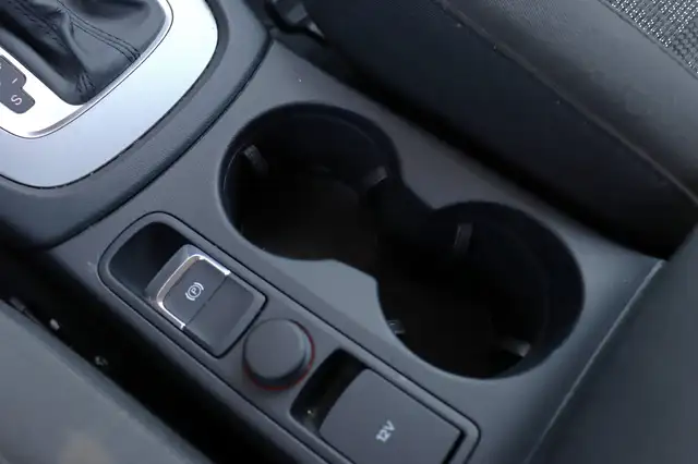 Audi Q3 view 29