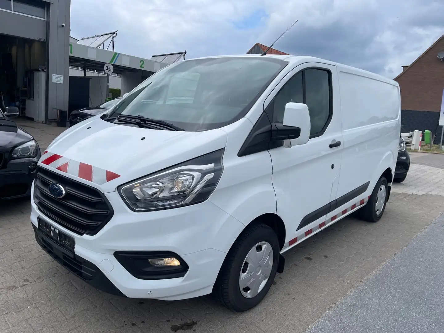 Ford Transit Custom Kasten 280 L1 Trend Weiß - 1