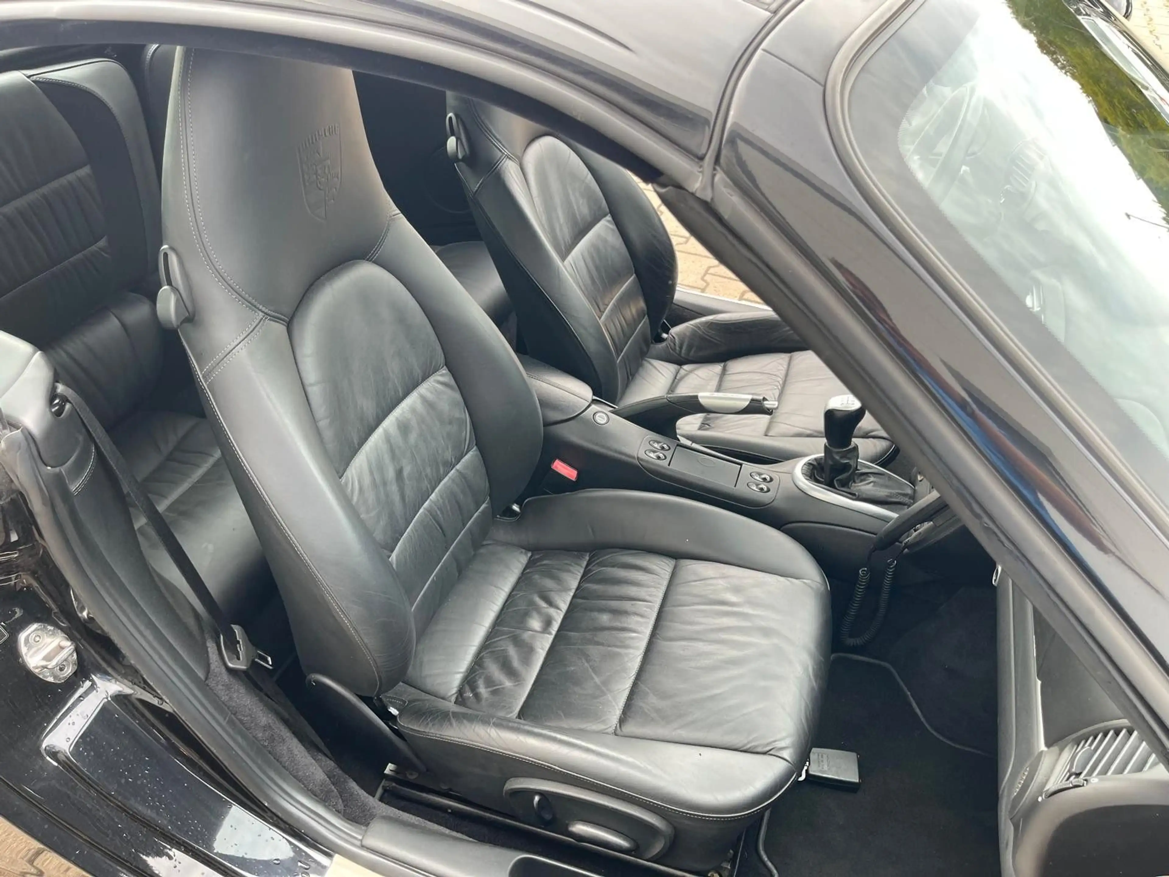 Porsche 996 Carrera 2 Cabriolet 6-Gang/Scheckheft/TOP — photo 9