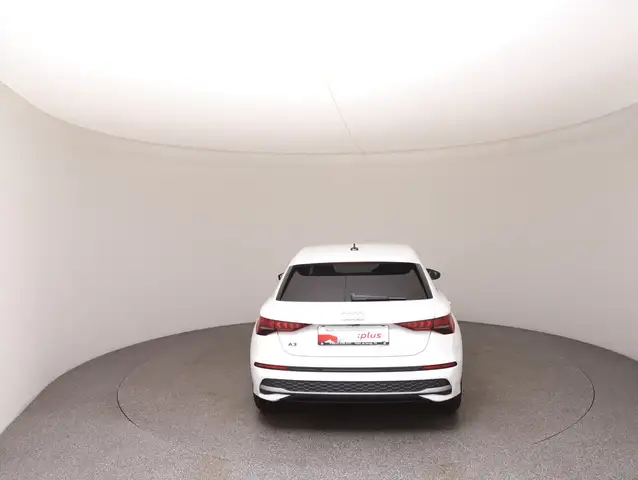 Audi A3 view 6