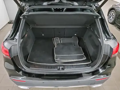 Annonce voiture d'occasion Mercedes-Benz GLA 180 - CARADIZE