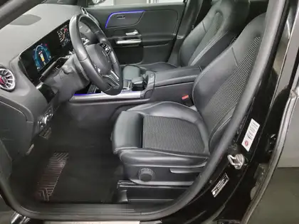 Annonce voiture d'occasion Mercedes-Benz GLA 180 - CARADIZE