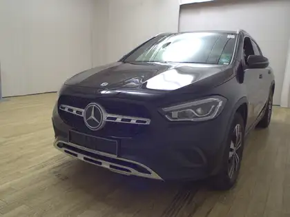 Annonce voiture d'occasion Mercedes-Benz GLA 180 - CARADIZE