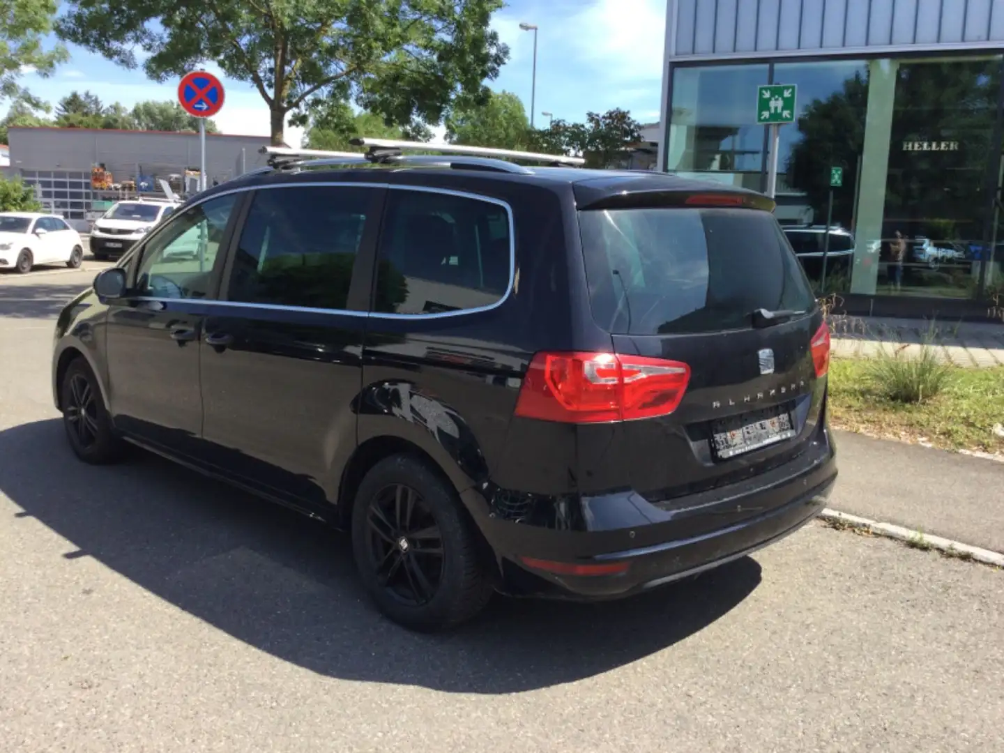 SEAT Alhambra Style 2.0 AUTOMATIK Zwart - 1