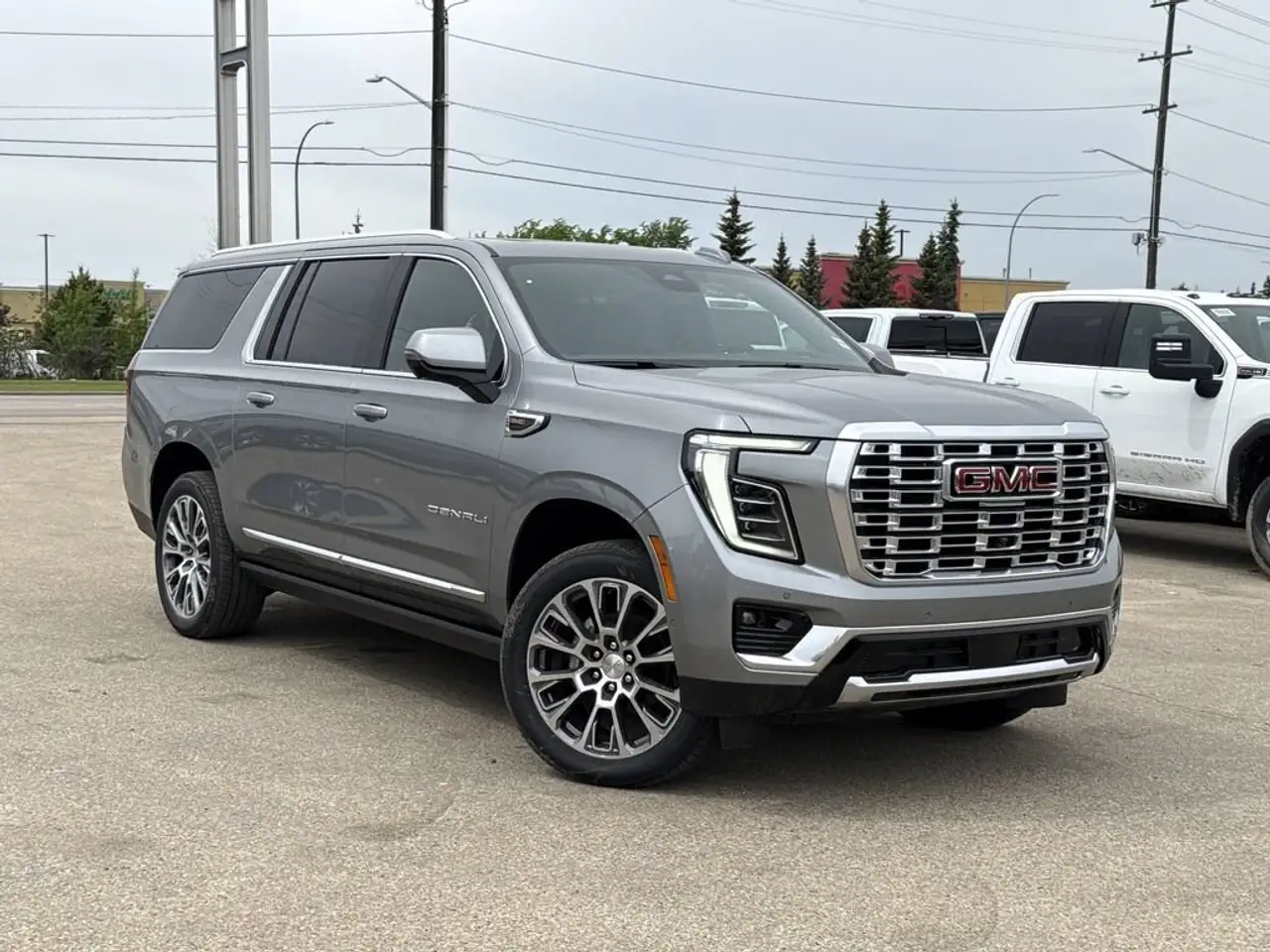 GMC Yukon снимка GMC Yukon