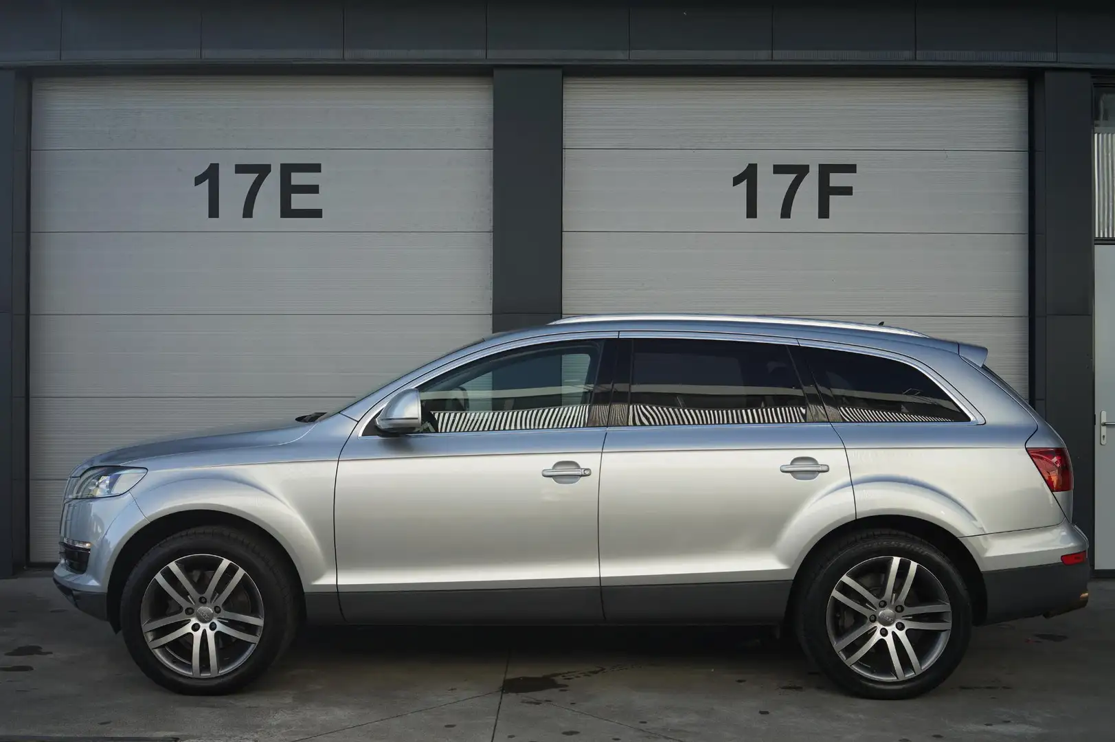 Audi Q7 4.2 FSI quattro 5+2 Q7 4.2 FSI Quattro 5+2 Zilver - 1