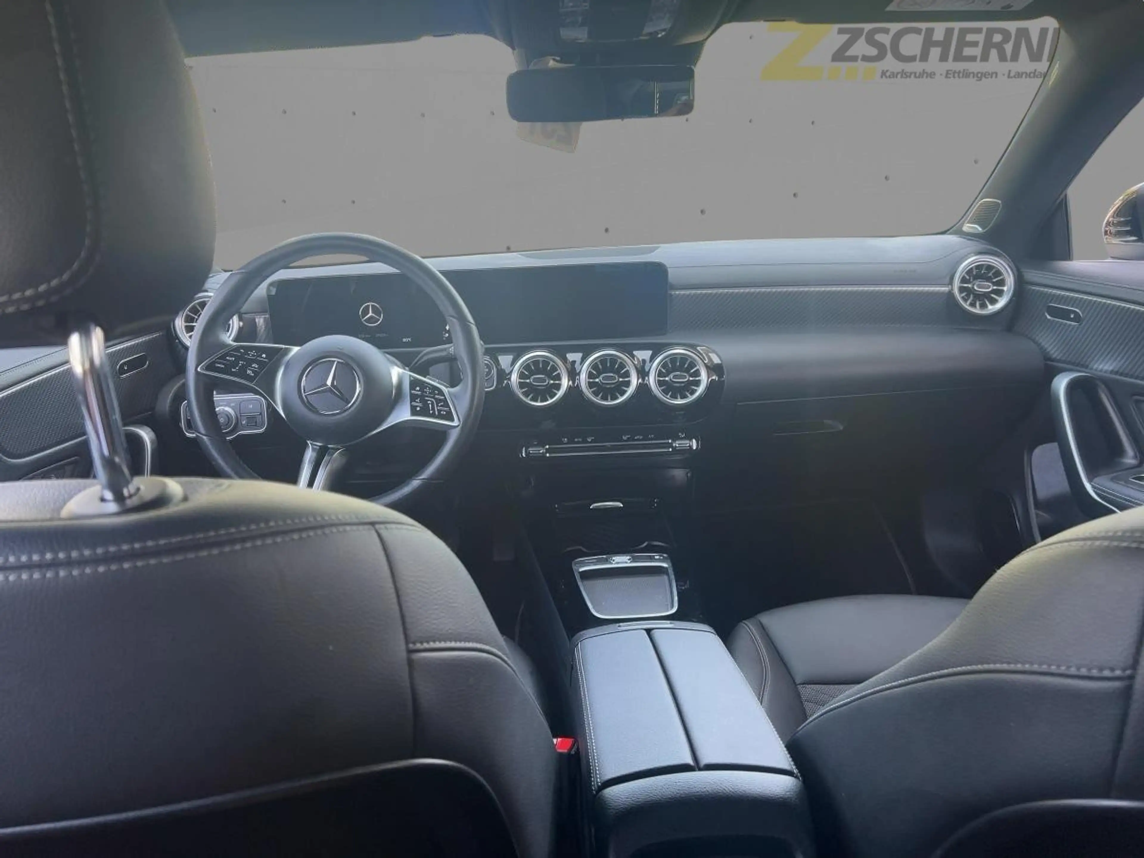 Mercedes-Benz CLA 180 Progressive LED+Navi+SHZ+Kam.+KeyLess — photo 9